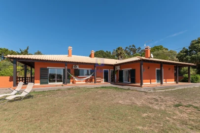 Moradia T4 para Venda em Caldas da Rainha - Santo Onofre e Serra do Bouro