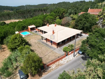 Moradia T4 para Venda em Caldas da Rainha - Santo Onofre e Serra do Bouro