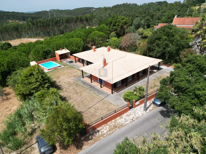 Moradia T4 para Venda em Caldas da Rainha - Santo Onofre e Serra do Bouro Foto 65