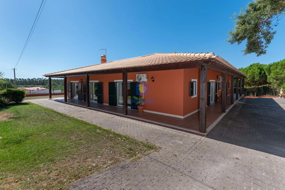 Moradia T4 para Venda em Caldas da Rainha - Santo Onofre e Serra do Bouro Foto 77
