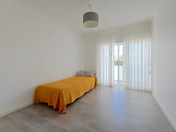 Apartamento T3 para Arrendamento em Mafra