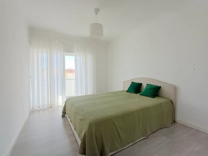 Apartamento T3 para Arrendamento em Mafra Foto 16