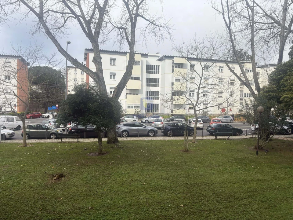 Apartamento T2 para Venda em Oeiras e São Julião da Barra, Paço de Arcos e Caxias Foto 2