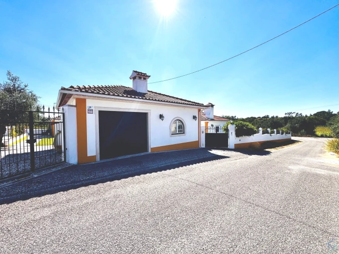 Moradia T3 para Venda em São Pedro de Tomar Foto 47