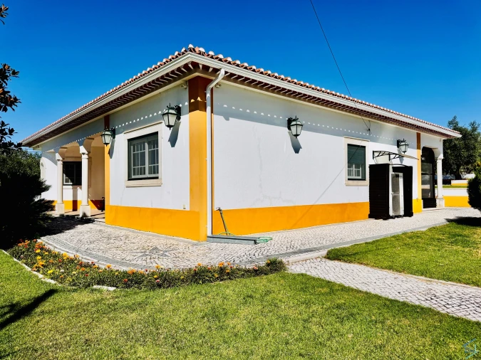 Moradia T3 para Venda em São Pedro de Tomar Foto 3