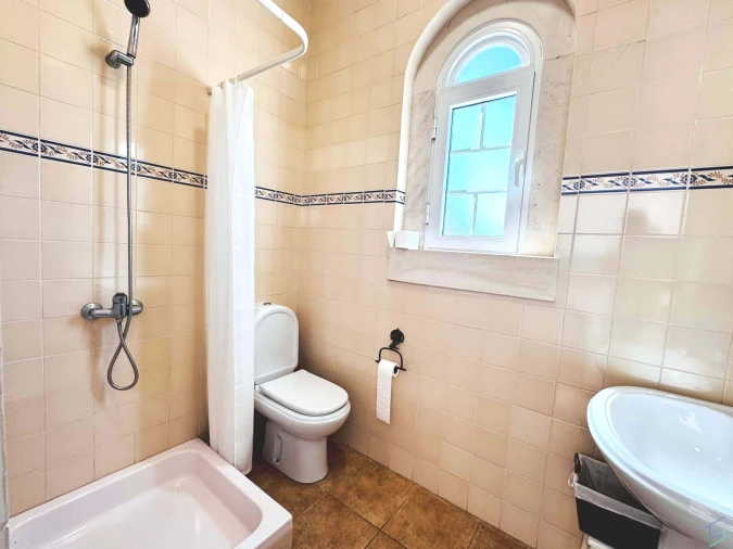 Moradia T3 para Venda em São Pedro de Tomar Foto 36