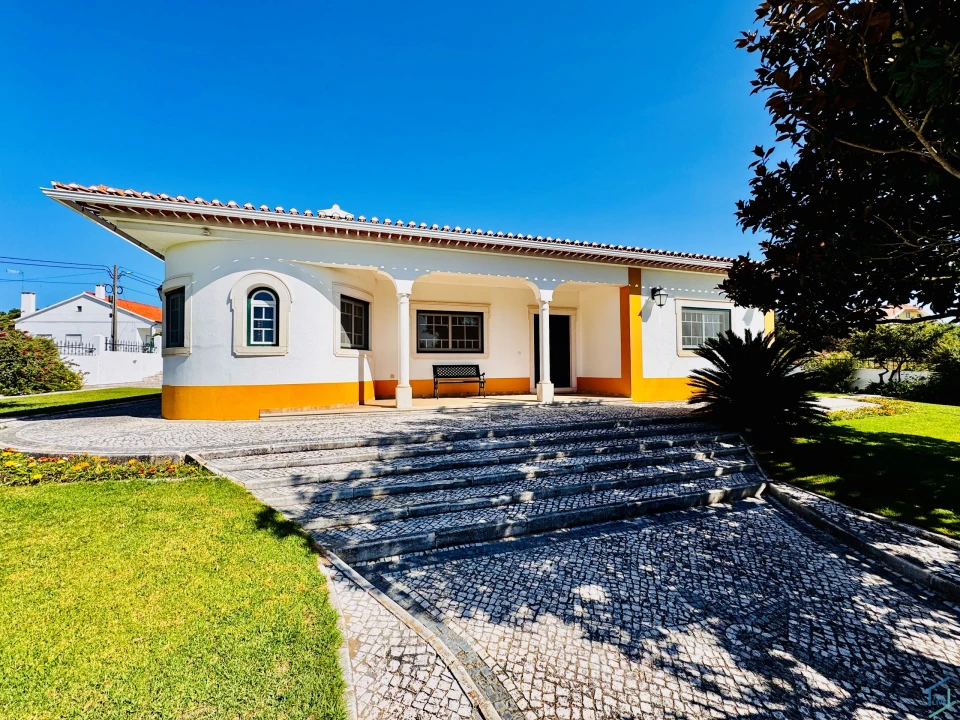 Moradia T3 para Venda em São Pedro de Tomar Foto 2