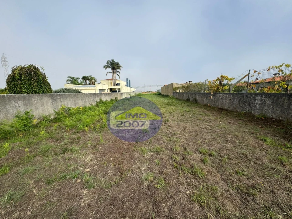 Terreno para Venda em Paramos Foto 9