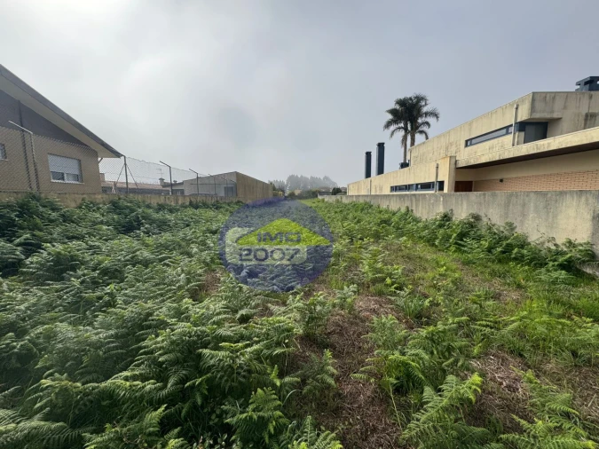 Terreno para Venda em Paramos Foto 19