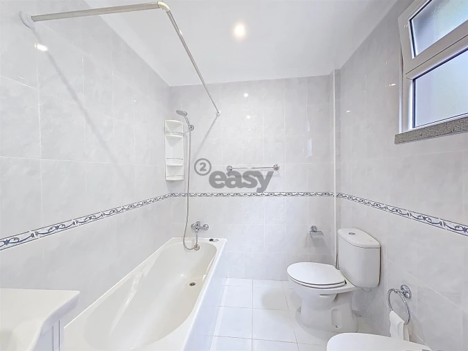 Moradia T2 para Venda em São Roque Foto 18