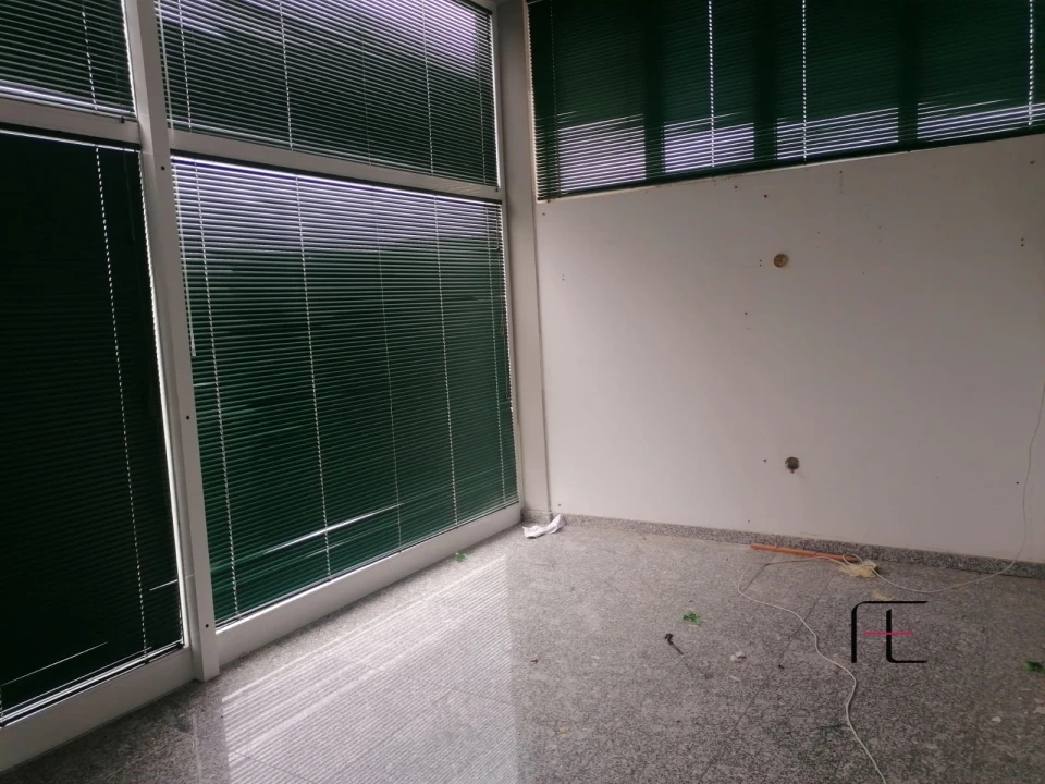 Armazém para Venda em Raimonda Foto 23