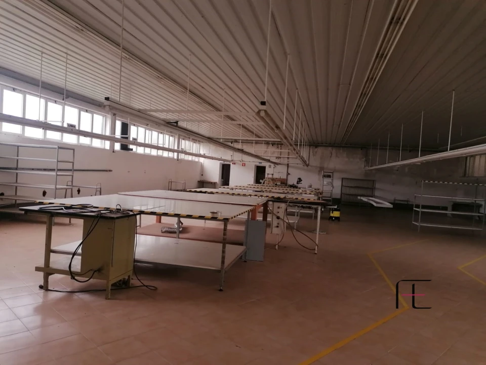 Armazém para Venda em Raimonda Foto 5