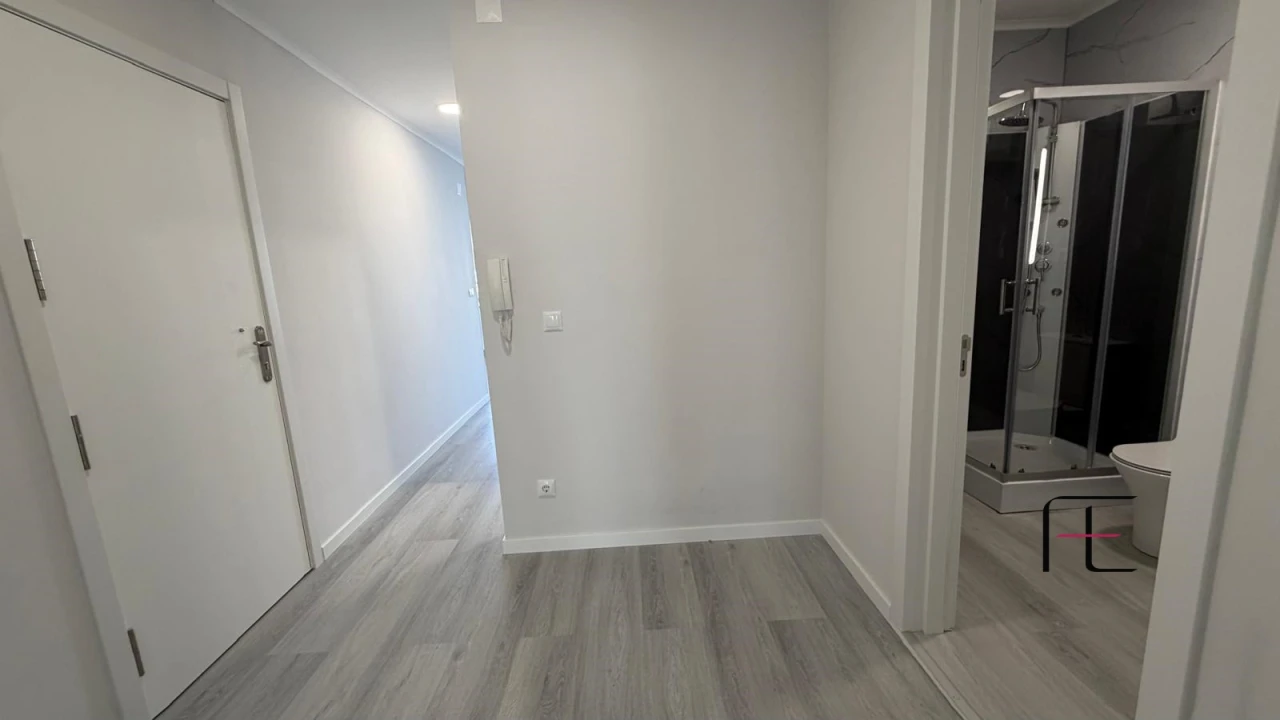 Apartamento T2 para Venda em Oeiras e São Julião da Barra, Paço de Arcos e Caxias Foto 18