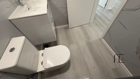 Apartamento T2 para Venda em Oeiras e São Julião da Barra, Paço de Arcos e Caxias