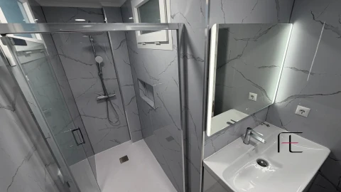 Apartamento T2 para Venda em Oeiras e São Julião da Barra, Paço de Arcos e Caxias