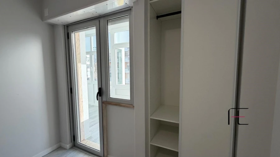 Apartamento T2 para Venda em Oeiras e São Julião da Barra, Paço de Arcos e Caxias Foto 9