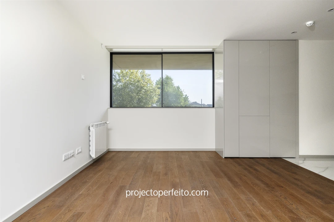 Apartamento T1 para Arrendamento em Espinho Foto 5