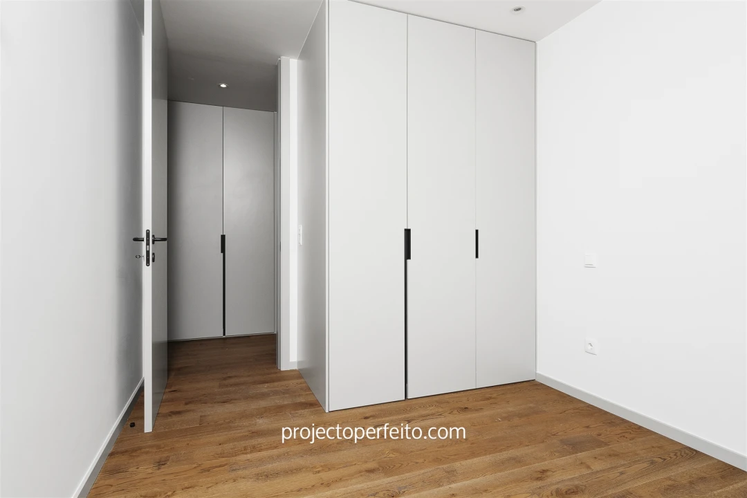 Apartamento T3 para Arrendamento em Espinho Foto 19