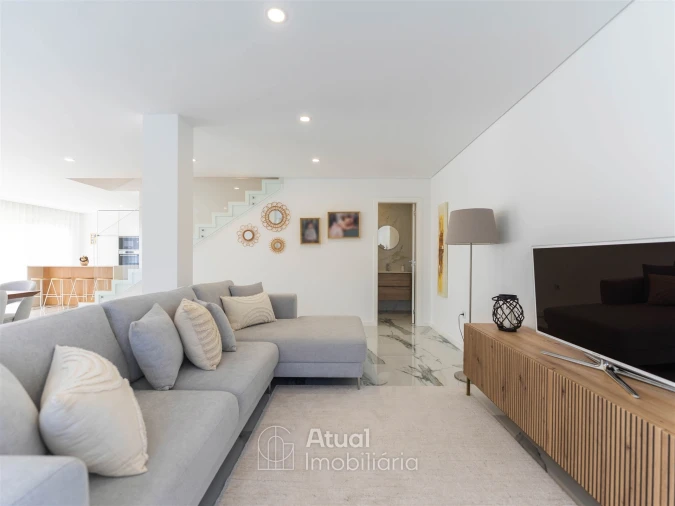 Moradia T3 para Venda em Tagilde e Vizela (São Paio) Foto 10