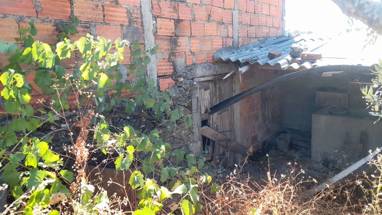 Terreno para Venda em Benquerenças Foto 9