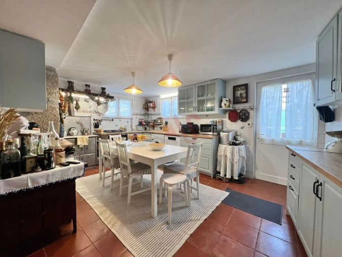 Moradia T3 para Venda em Oliveira do Douro Foto 14