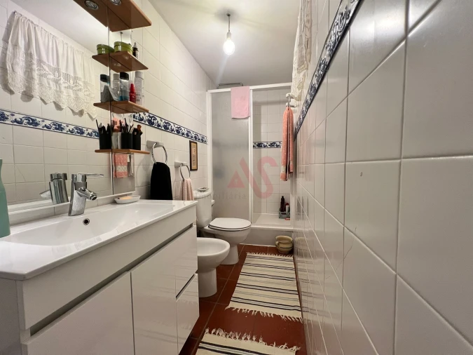 Moradia T3 para Venda em Oliveira do Douro Foto 21