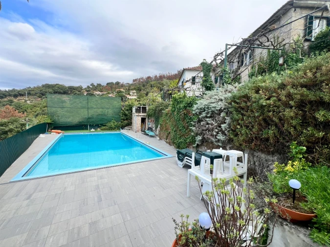 Moradia T3 para Venda em Oliveira do Douro Foto 4