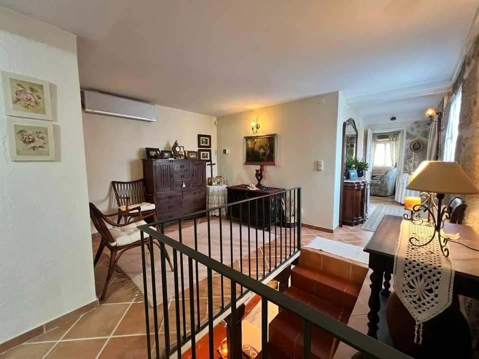 Moradia T3 para Venda em Oliveira do Douro Foto 16