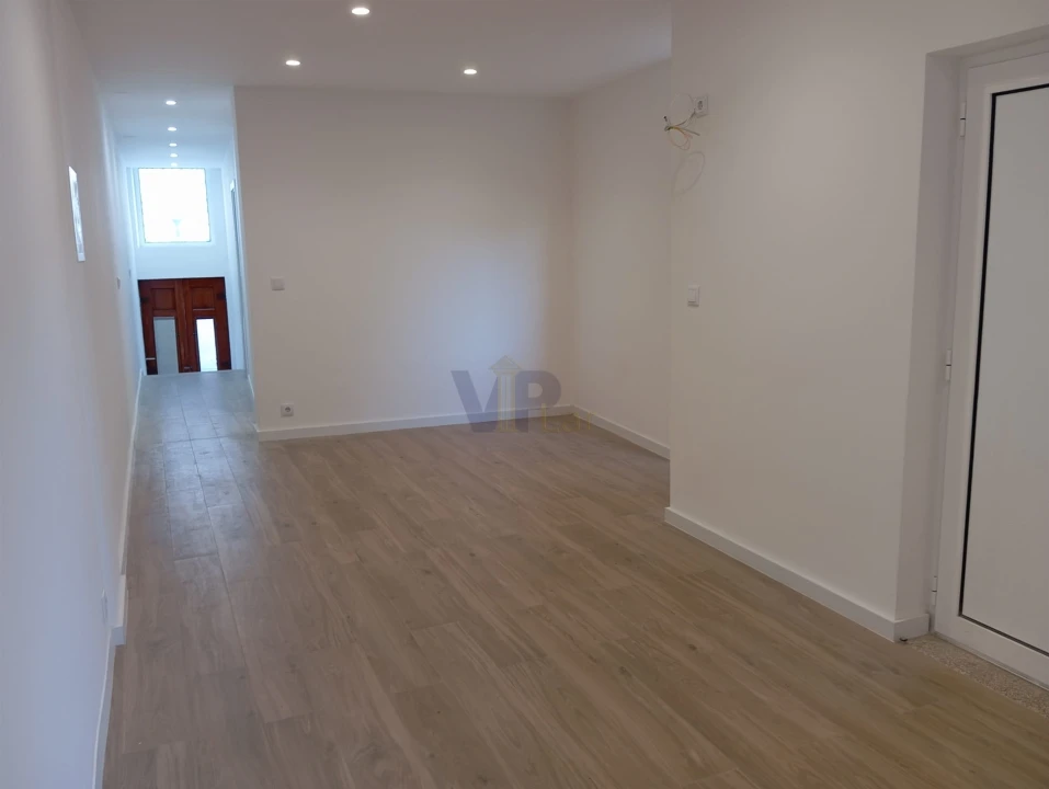 Moradia T2 para Arrendamento em São Mamede de Infesta e Senhora da Hora Foto 4