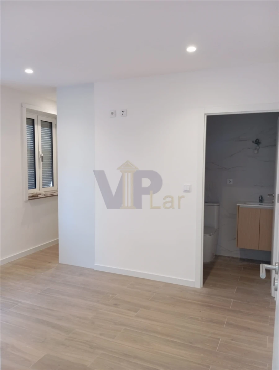 Moradia T2 para Arrendamento em São Mamede de Infesta e Senhora da Hora Foto 6