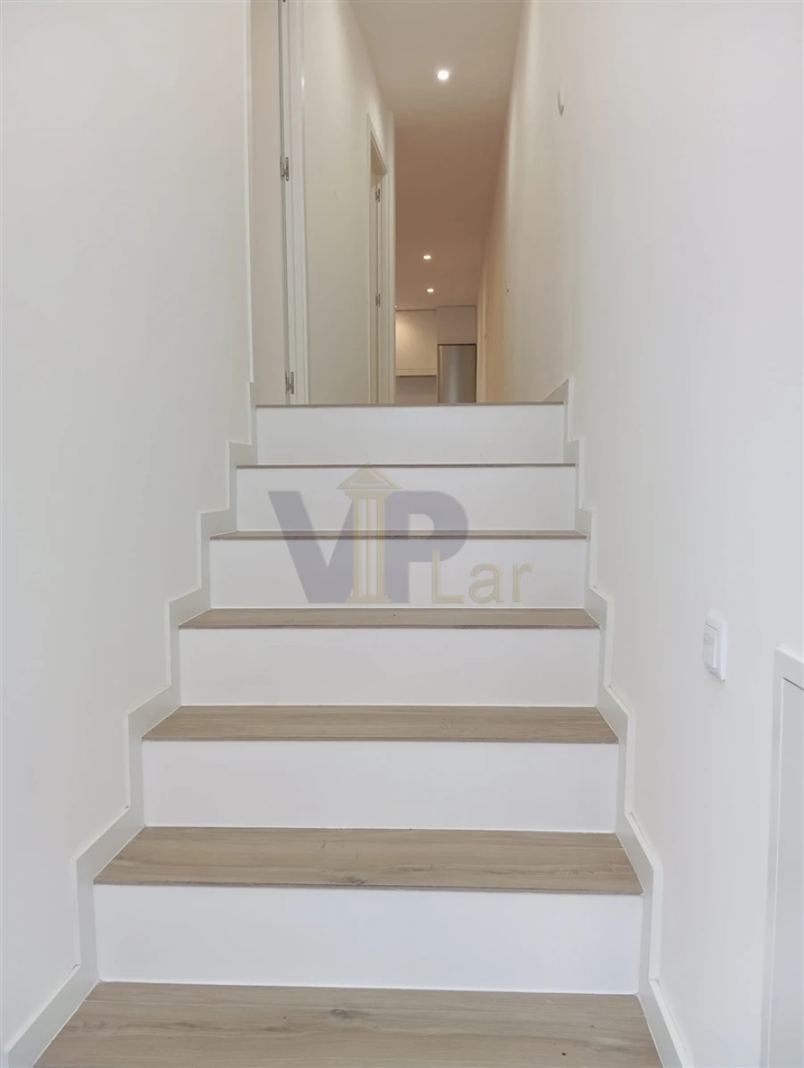 Moradia T2 para Arrendamento em São Mamede de Infesta e Senhora da Hora Foto 16