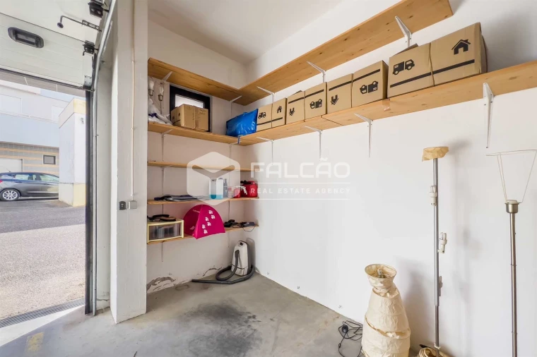 Garagem para Venda em Marvila, Ribeira Santarém, São Salvador, São Nicolau Foto 11