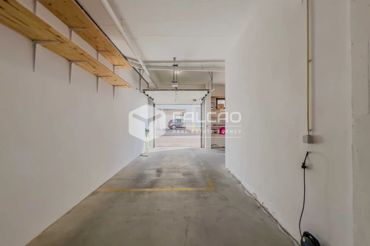 Garagem para Venda em Marvila, Ribeira Santarém, São Salvador, São Nicolau Foto 9