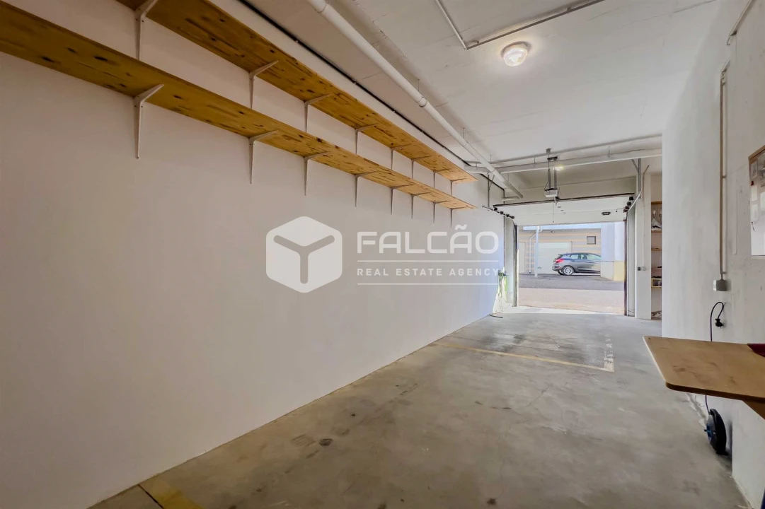 Garagem para Venda em Marvila, Ribeira Santarém, São Salvador, São Nicolau Foto 8