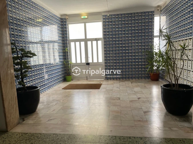 Apartamento T1 para Venda em Portimão Foto 18