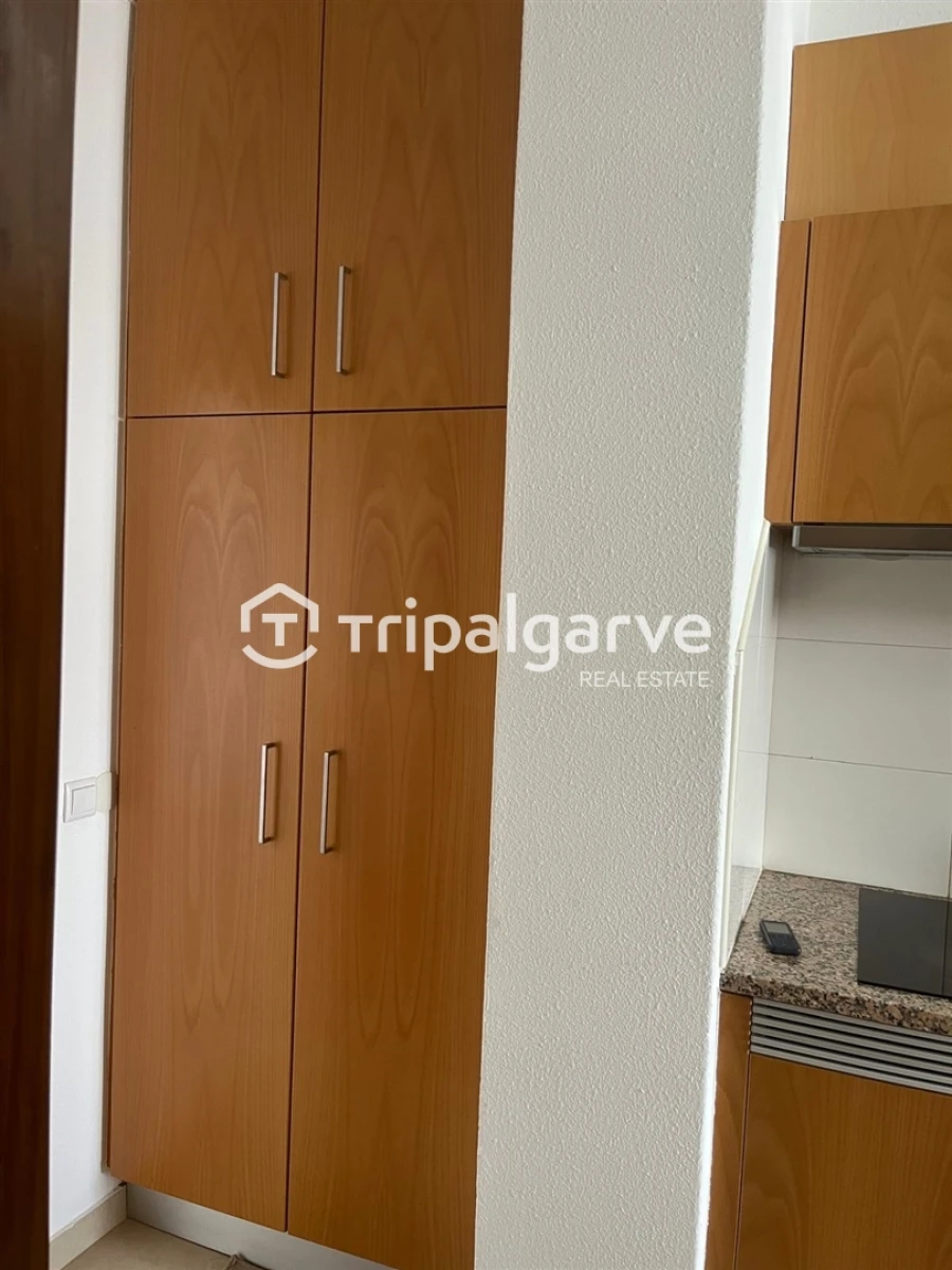 Apartamento T1 para Venda em Portimão Foto 7