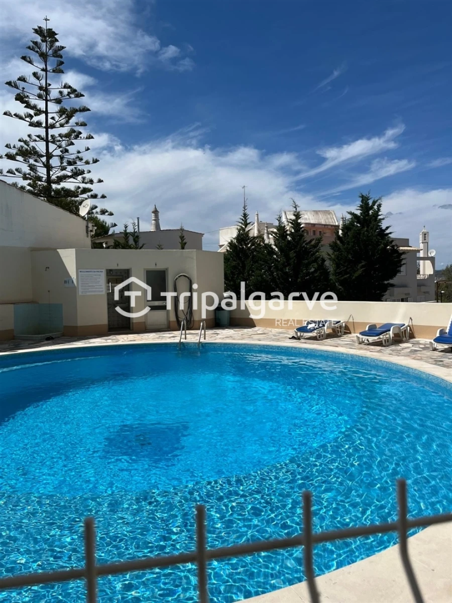 Apartamento T1 para Venda em Portimão Foto 2