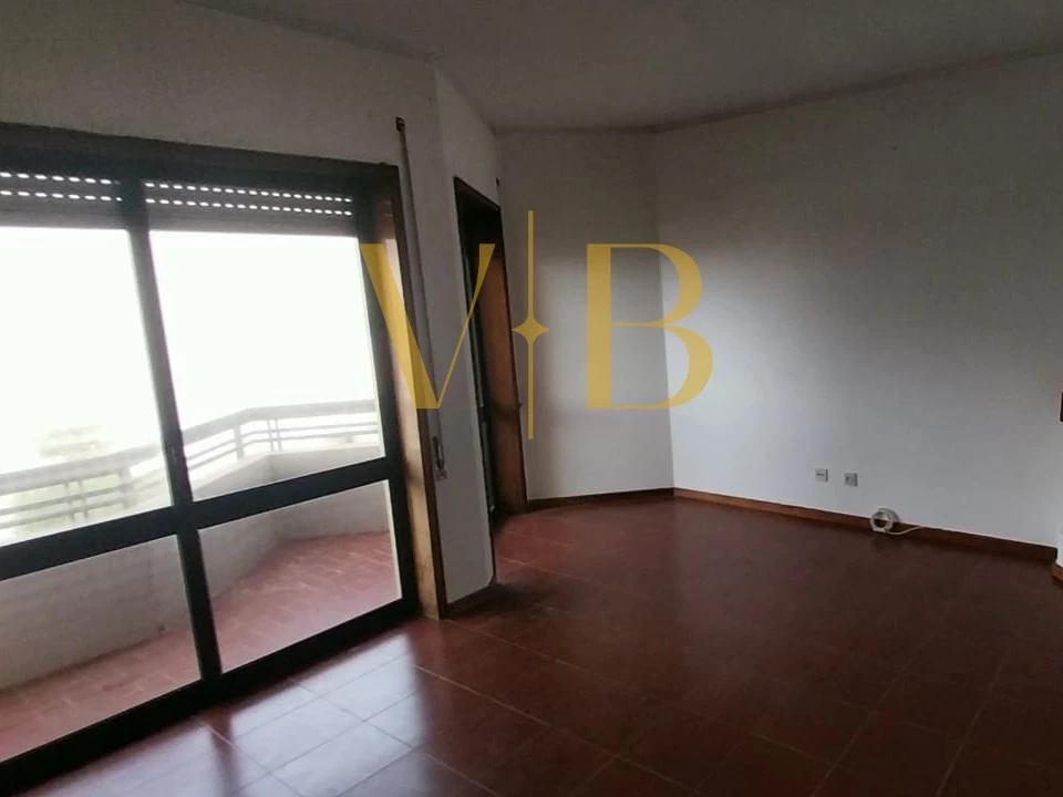 Apartamento T3 para Venda em Arvore Foto 5