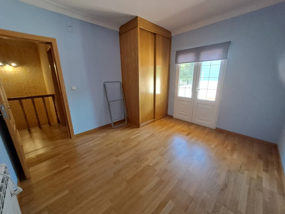 Moradia T6 para Venda em Miranda do Douro Foto 46