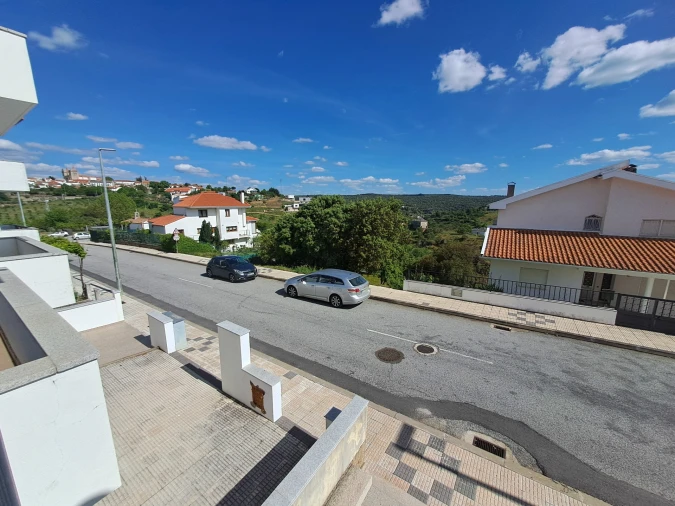 Moradia T6 para Venda em Miranda do Douro Foto 5