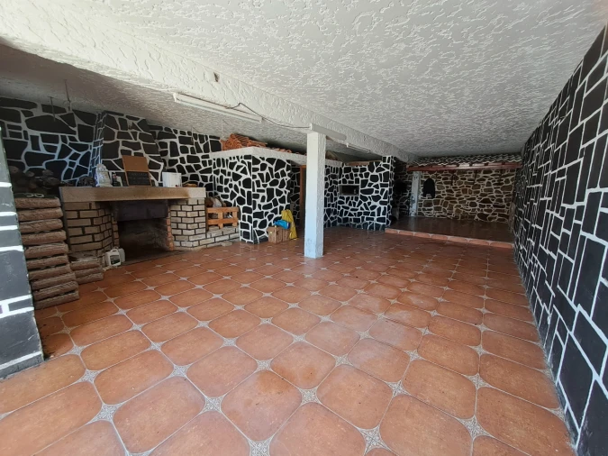 Moradia T6 para Venda em Miranda do Douro Foto 50