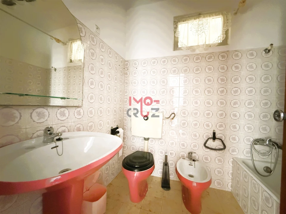 Moradia T2 para Venda em Vimeiro Foto 11