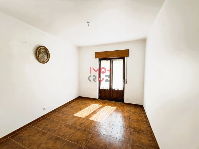 Moradia T2 para Venda em Vimeiro Foto 12