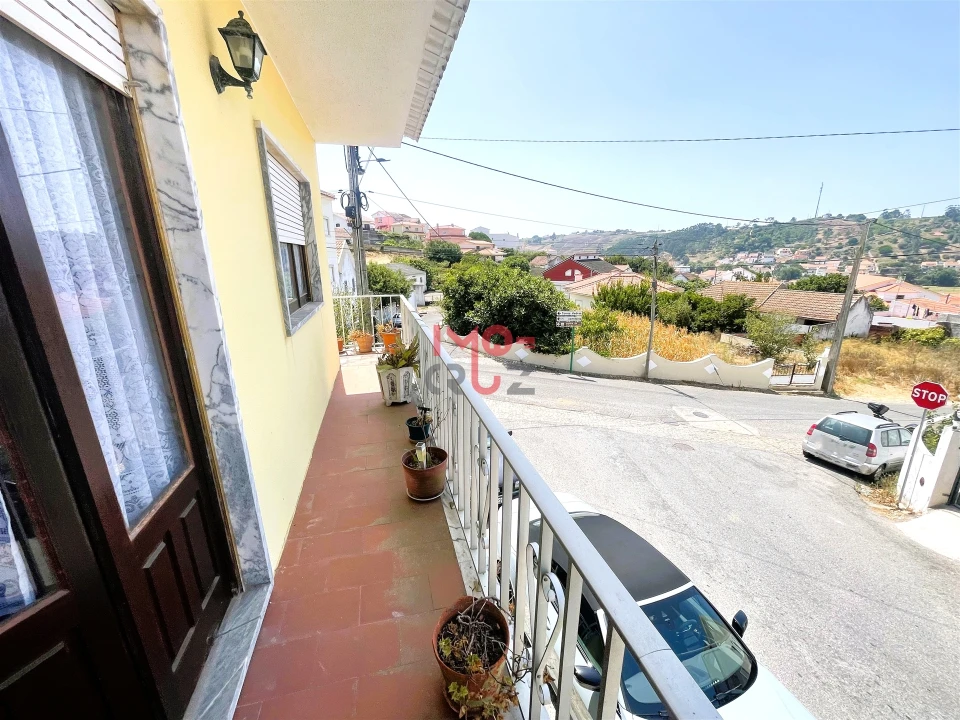 Moradia T2 para Venda em Vimeiro Foto 16