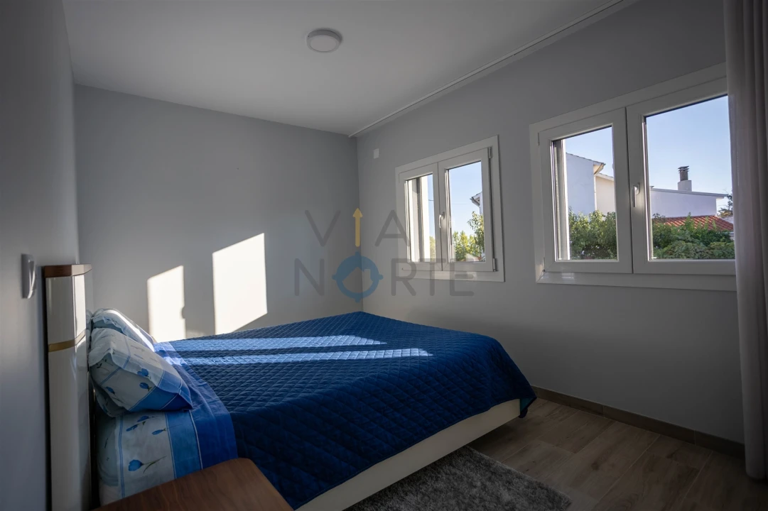 Moradia T4 para Venda em Alfandega da Fe Foto 11