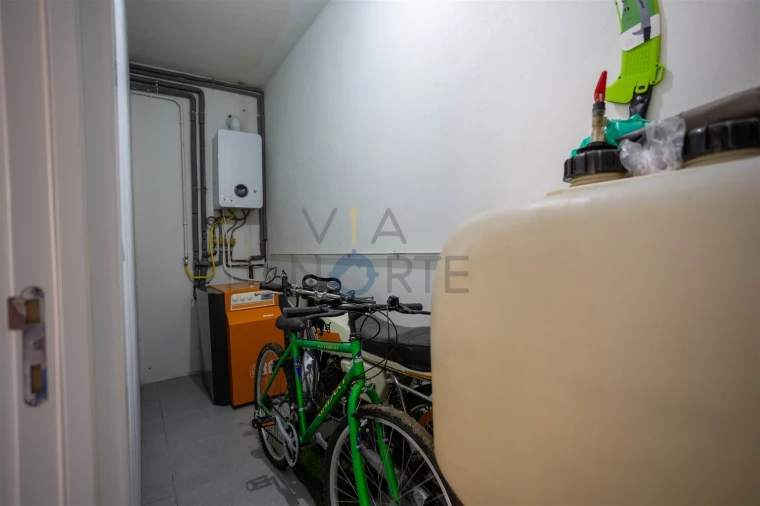 Moradia T4 para Venda em Alfandega da Fe Foto 21