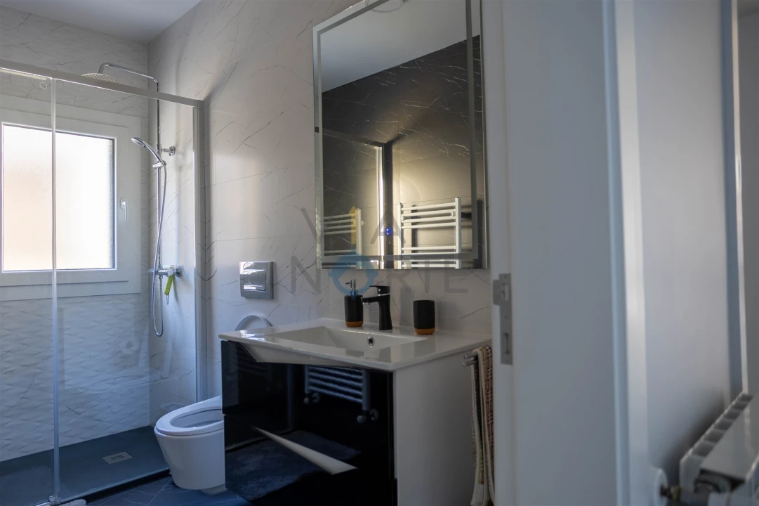 Moradia T4 para Venda em Alfandega da Fe Foto 14