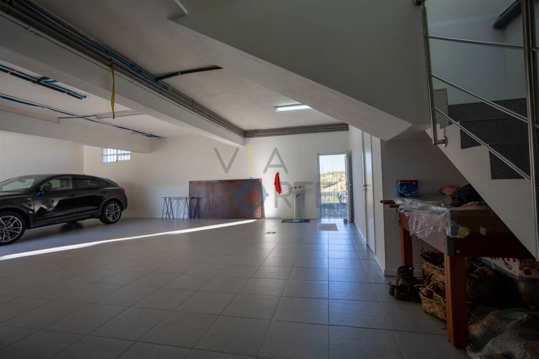 Moradia T4 para Venda em Alfandega da Fe Foto 23