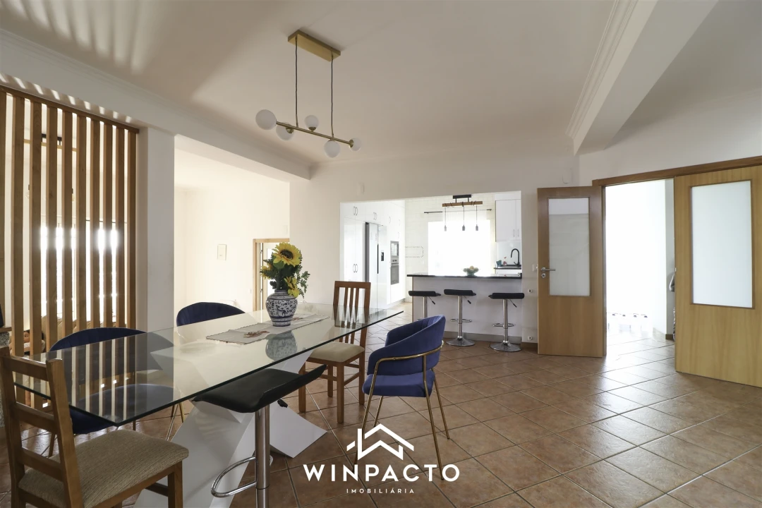 Moradia T6 para Venda em Canas de Senhorim Foto 8