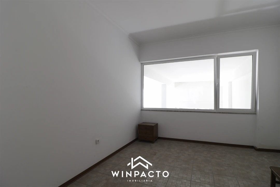 Moradia T6 para Venda em Canas de Senhorim Foto 37